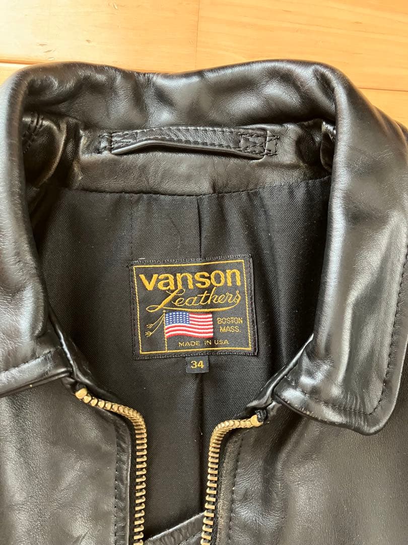 Vanson ENF 34 TALONジッパー使用