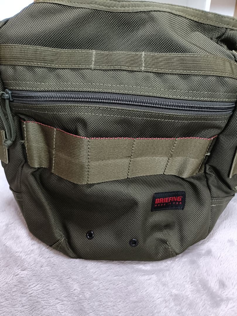 美品　BRIEFING　デイトリッパー　廃盤色　レンジャーグリーン