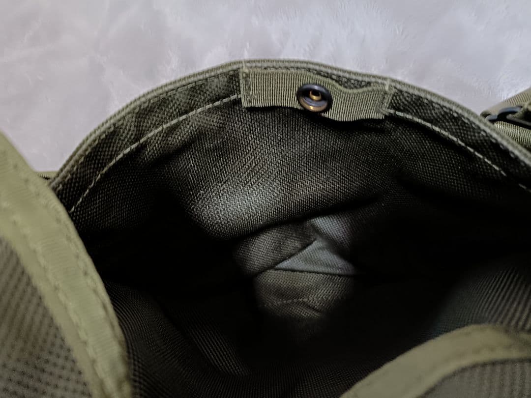 美品　BRIEFING　デイトリッパー　廃盤色　レンジャーグリーン