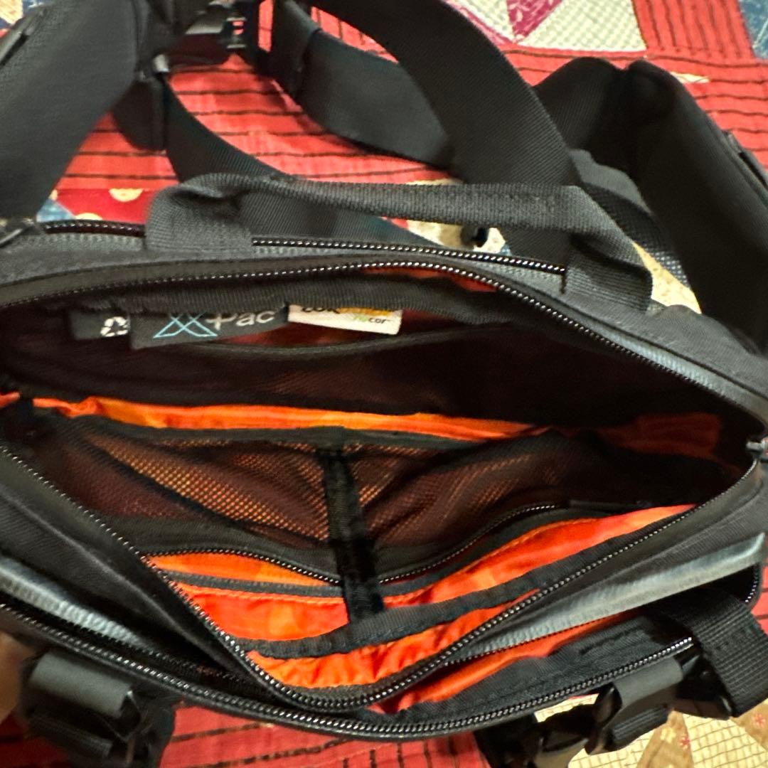 CODE OF BELL X-POD Ⅱ ブラック ボディバッグ