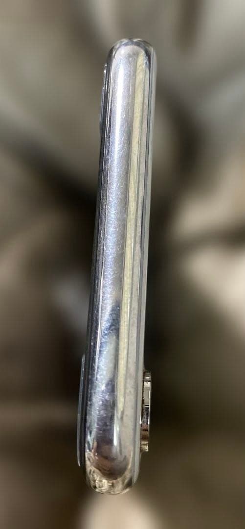 Apple iPhone X シルバー 本体　64BG