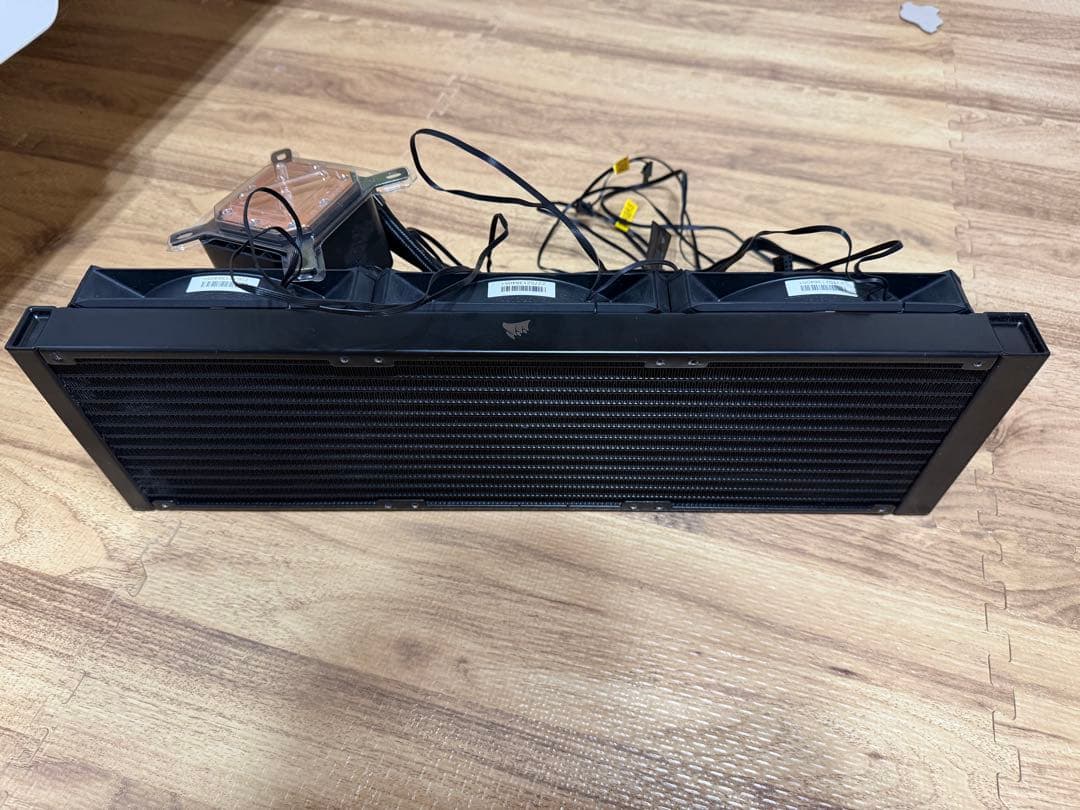 Corsair iCUE H170i ELITE LCD 簡易水冷CPUクーラー