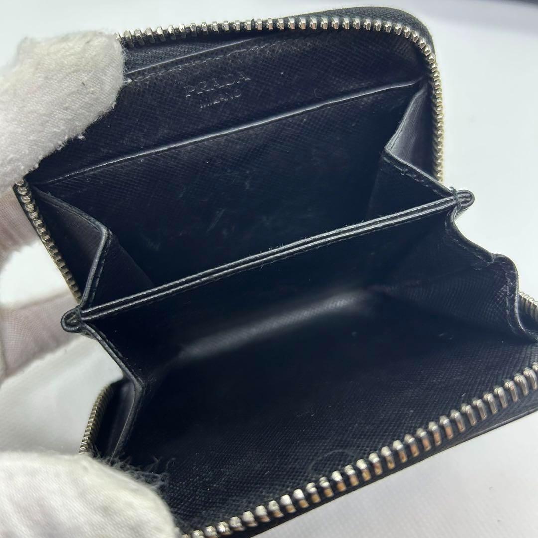 【美品】プラダ コンパクト財布 ケース レザー ラウンドファスナー 黒