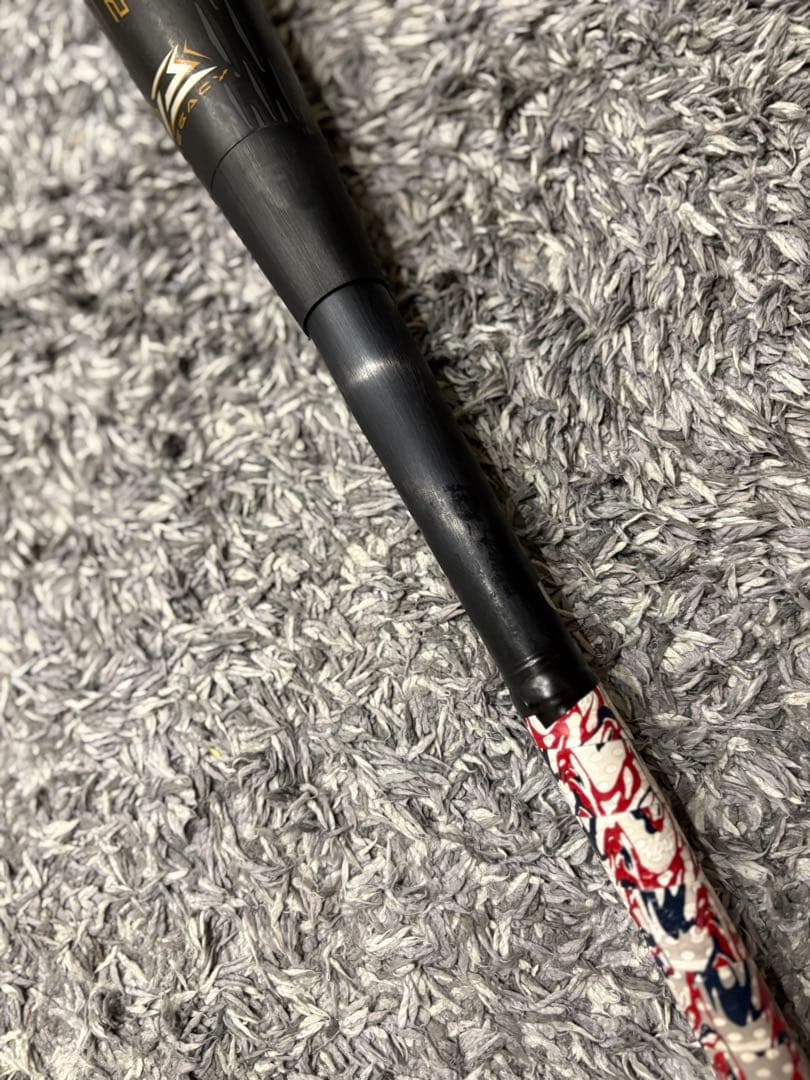 ビヨンドマックス　レガシーメタル　84cm バット ケース付き