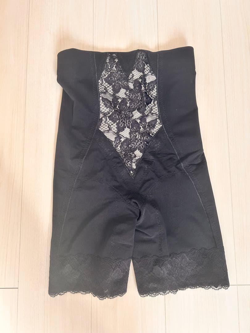 アヤちゃん様　試着のみ　LALA ガードル　76