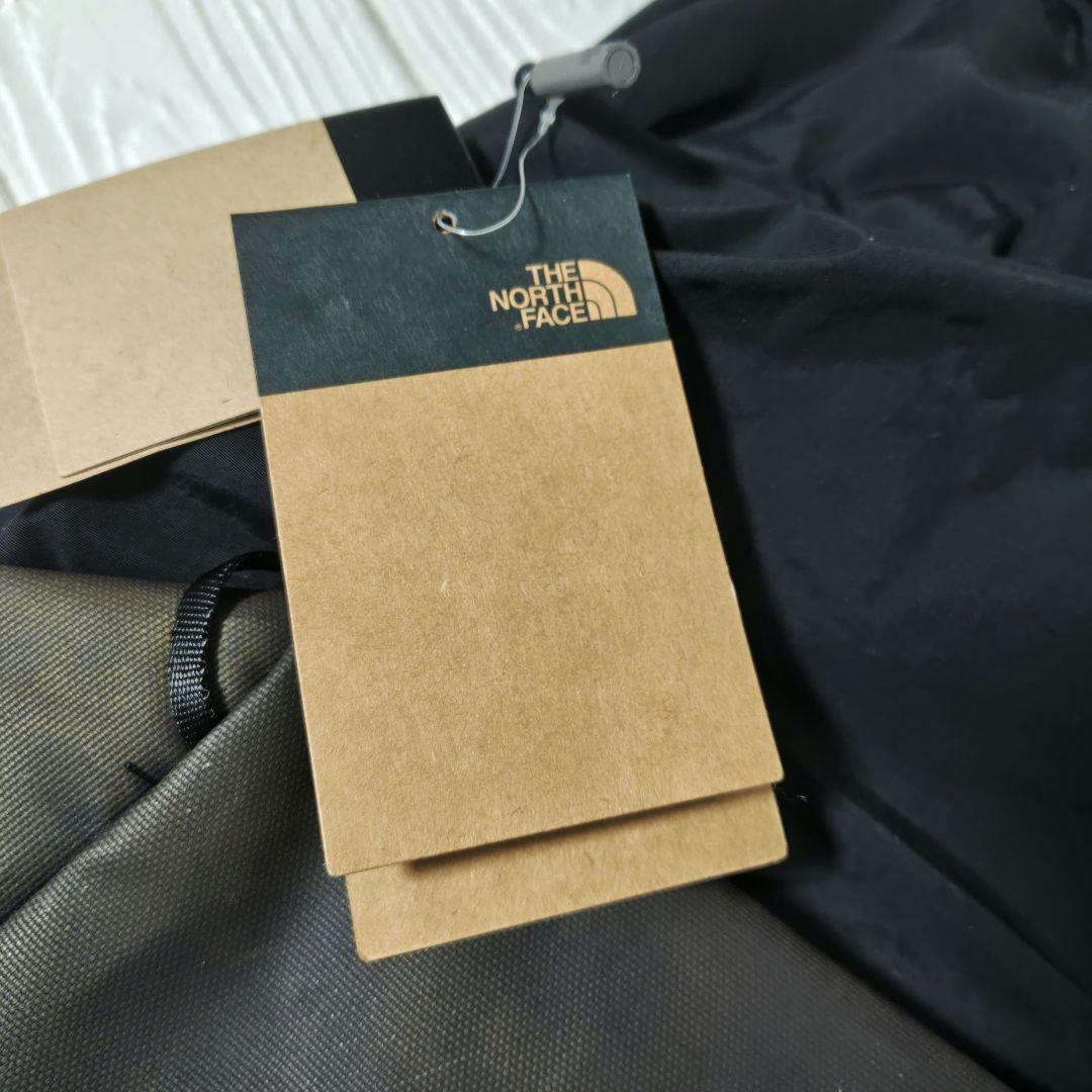 ザノースフェイス　ネバーストップ デイパックW ブラック 18L 軽量 リュック