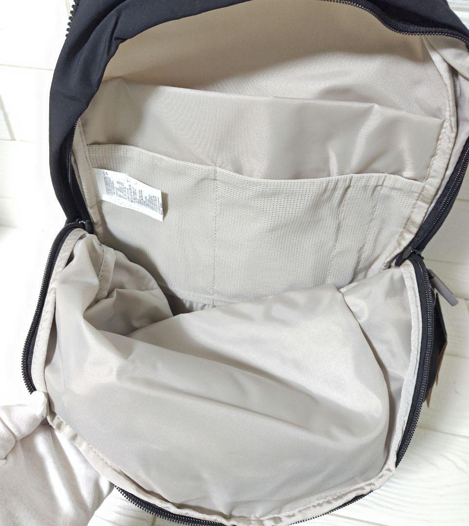 ザノースフェイス　ネバーストップ デイパックW ブラック 18L 軽量 リュック