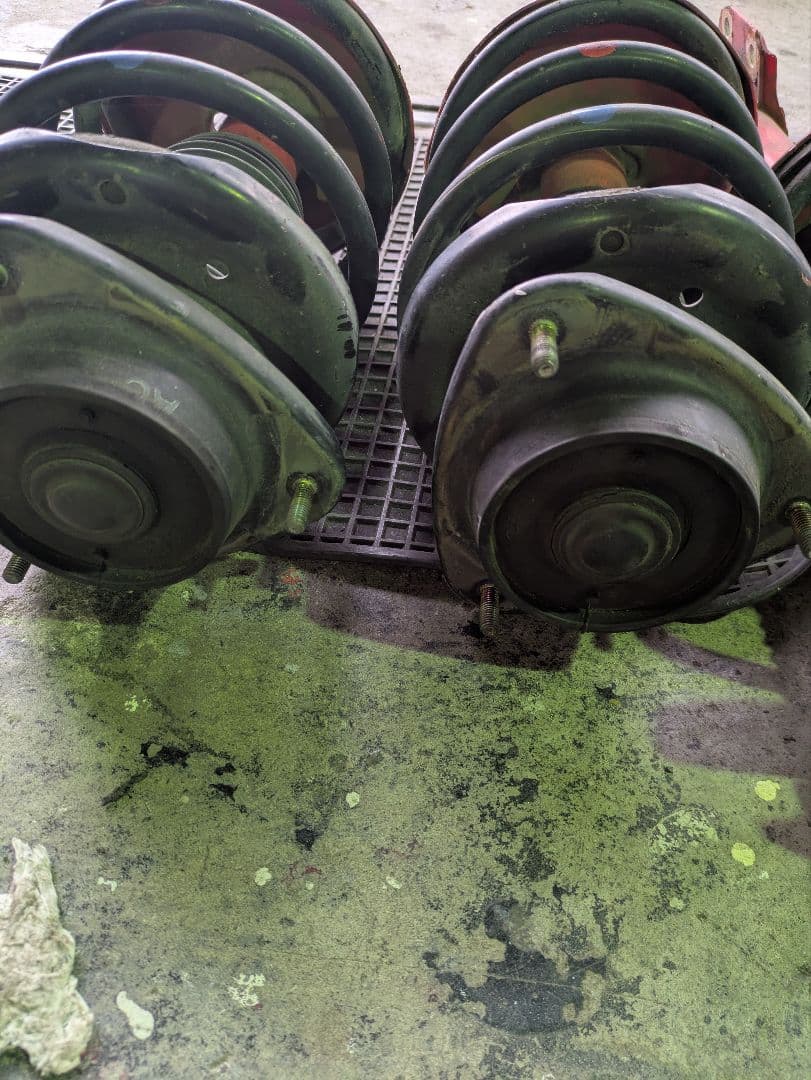 スバル　GC8/GF8 純正サスペンション