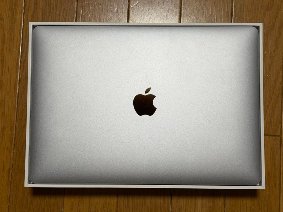 MacBookAir (M1, 2020) メモリ16GB容量512GB