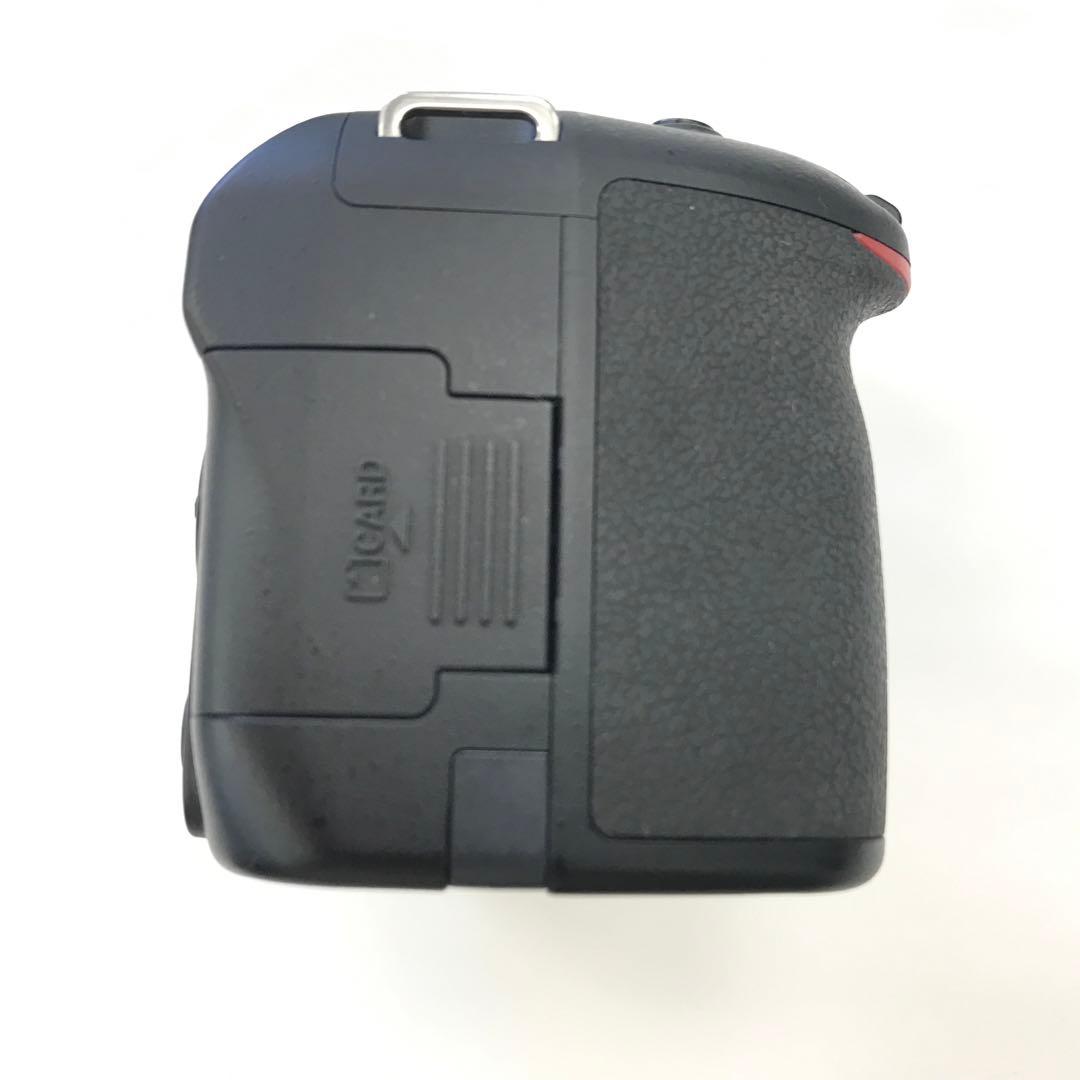 Nikon D5100 デジタル一眼レフカメラ