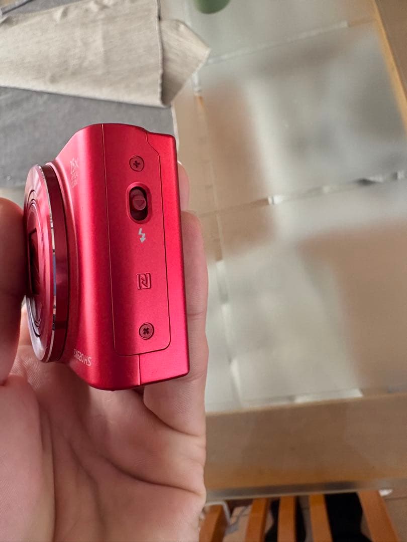 Canon コンパクトデジタルカメラ 赤