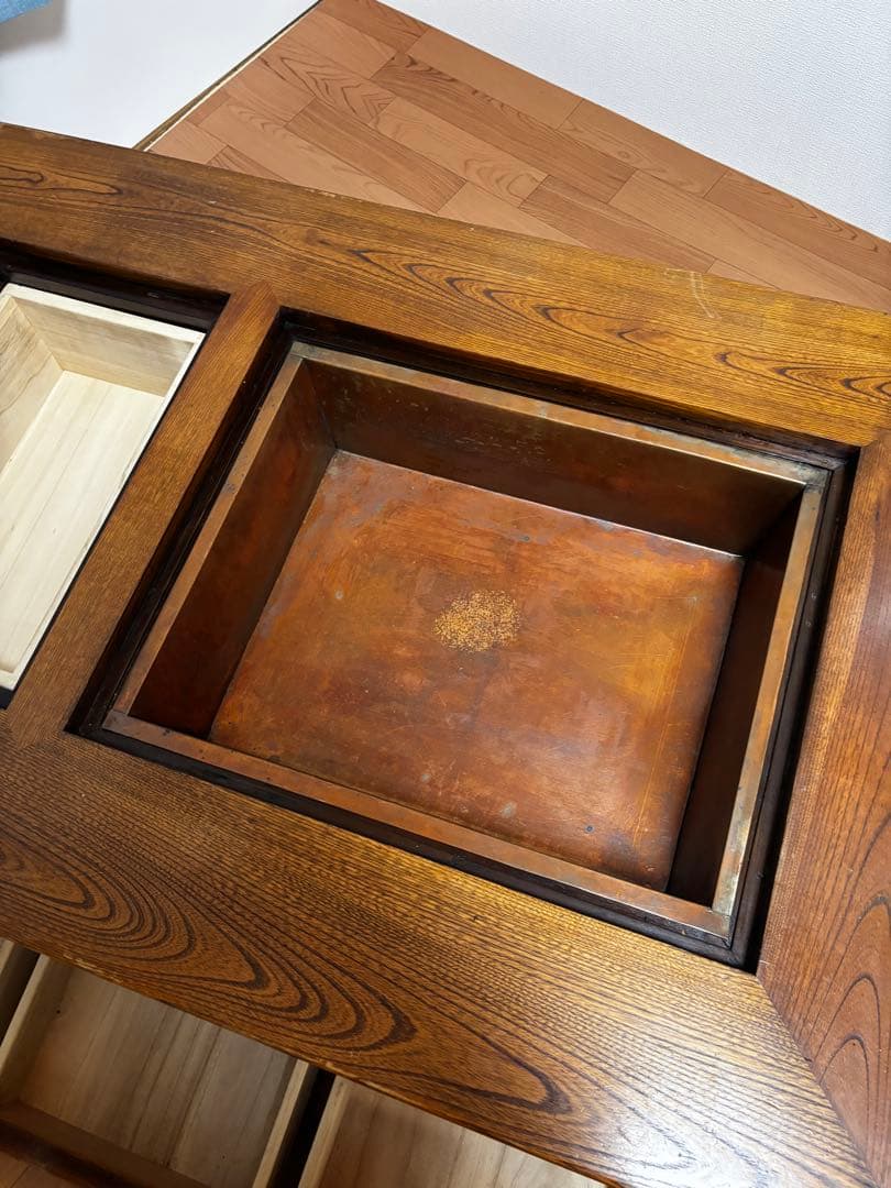 囲炉裏座卓　囲炉裏テーブル　欅材　火鉢　和家具