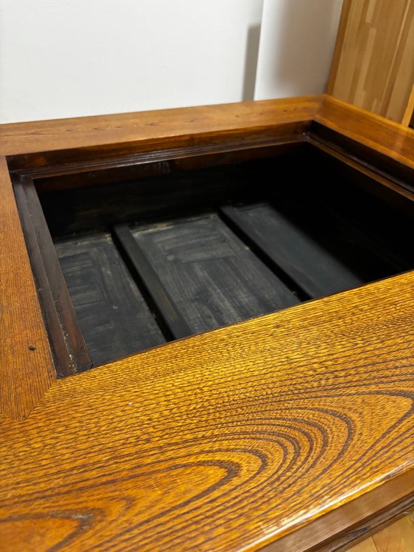 囲炉裏座卓　囲炉裏テーブル　欅材　火鉢　和家具