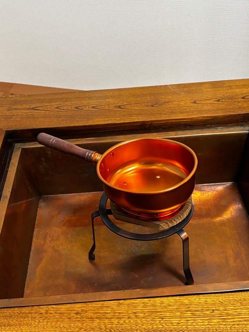 囲炉裏座卓　囲炉裏テーブル　欅材　火鉢　和家具