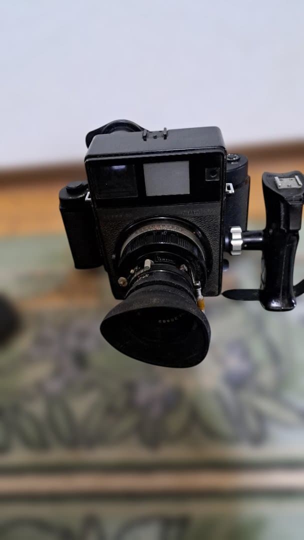 MAMIYAUNIVERSALスーパー23レンジファインダーカメラ