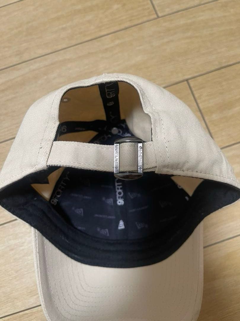 イブサンローラン　ニューエラ　コラボ　 ベージュ 9FORTY キャップ