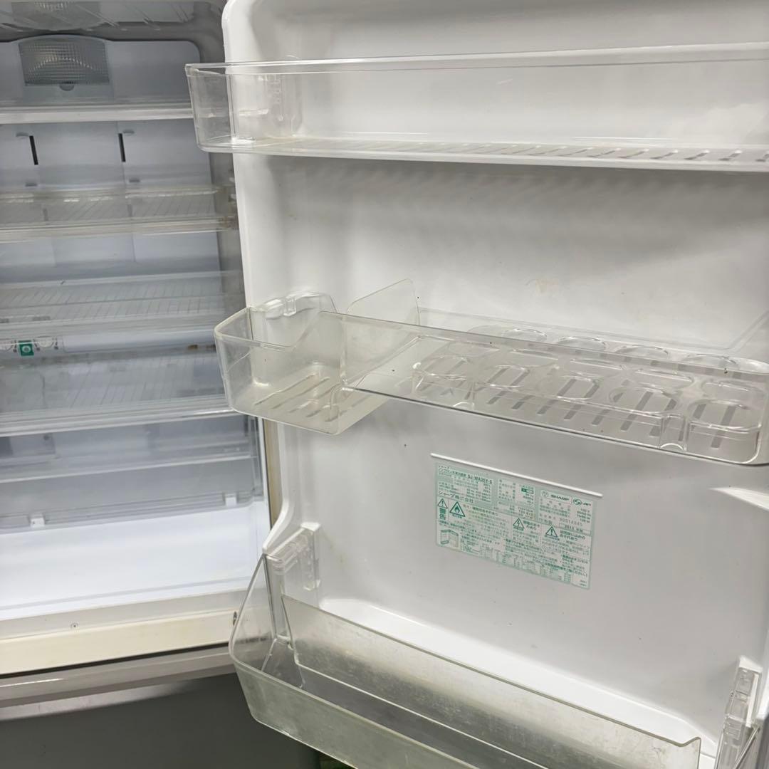 210 冷蔵庫　大型　保証込　大人気　格安　どっちもドア　SHARP イチオシ