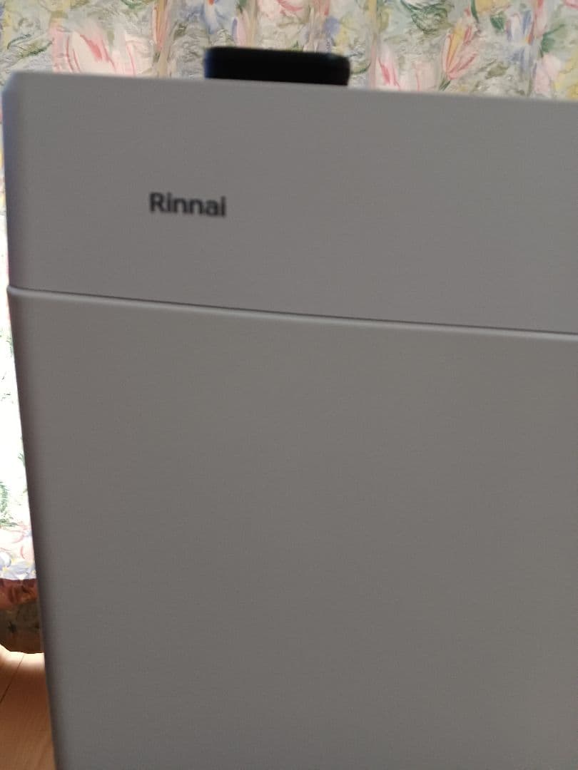 2024年製Rinnai ガスファンヒーターWiz　空気清浄器付（都市ガス用）