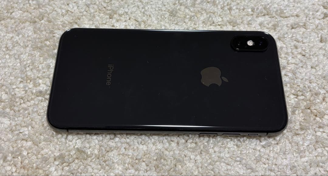 m*i様 iPhone XS 256G 本体