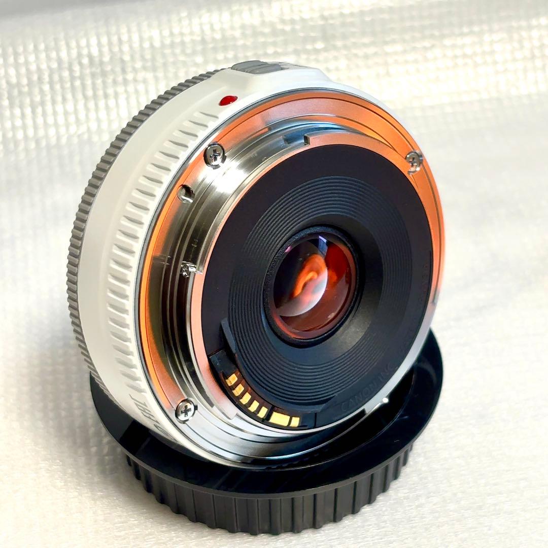【美品】Canon EF40mm F2.8 STM ホワイト（フィルター付）