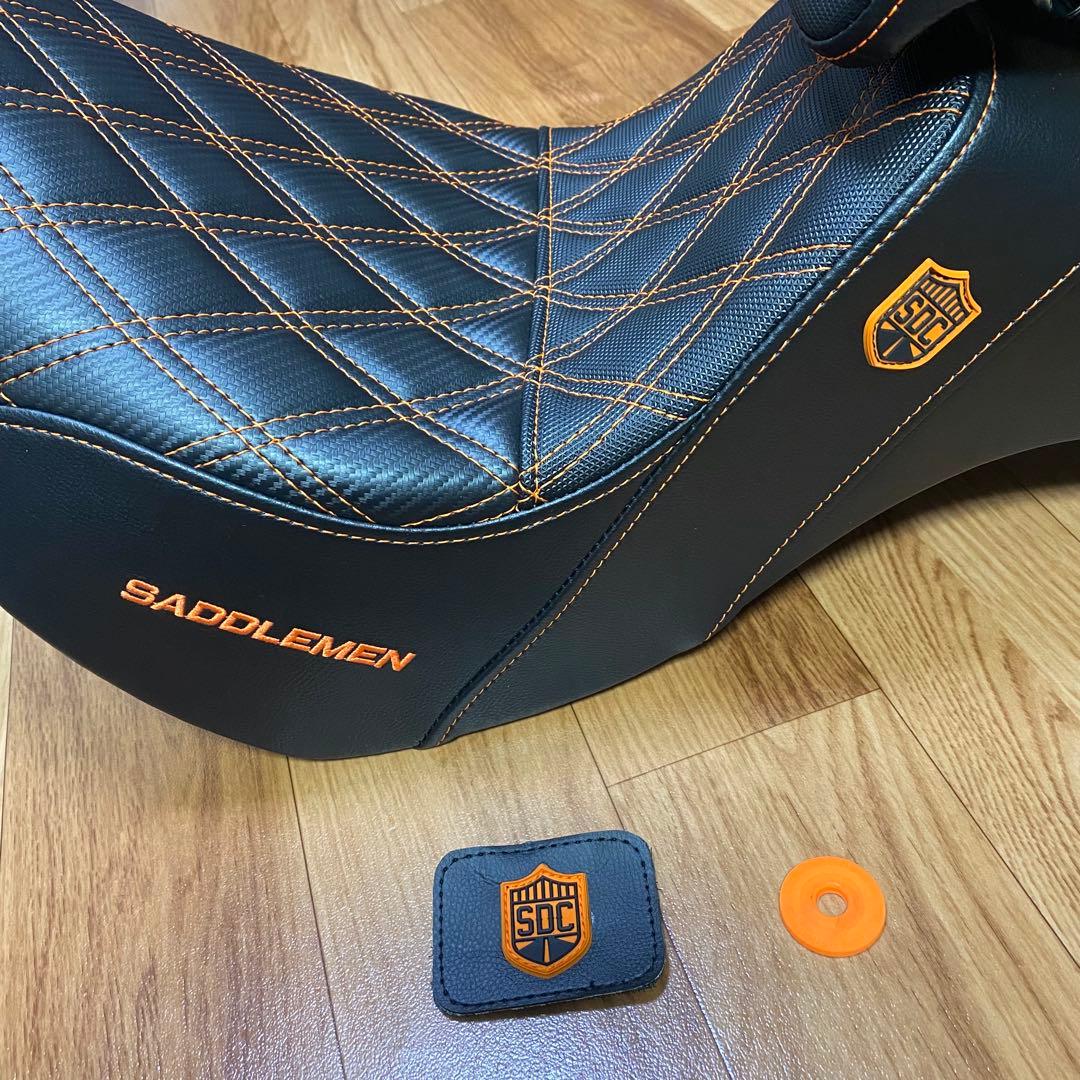 Saddlemen Proシリーズ SDCパフォーマンスグリッパーシート