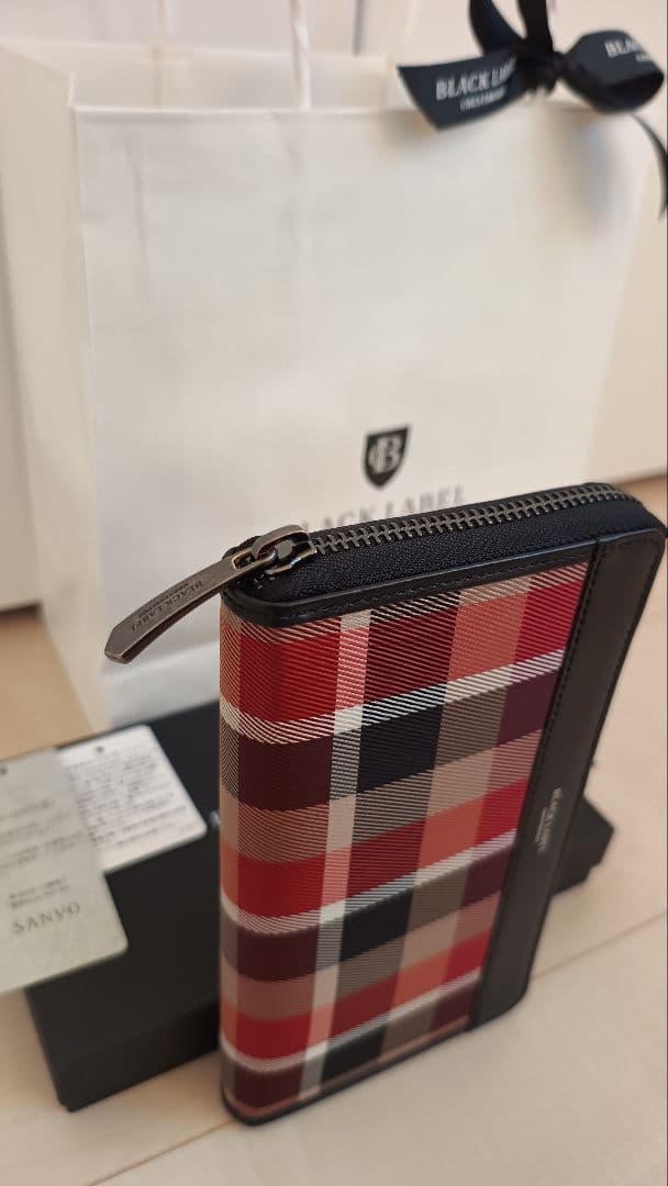 【新品ショップ袋付】ブラックレーベル クレストブリッジ ラウンドジップウォレット