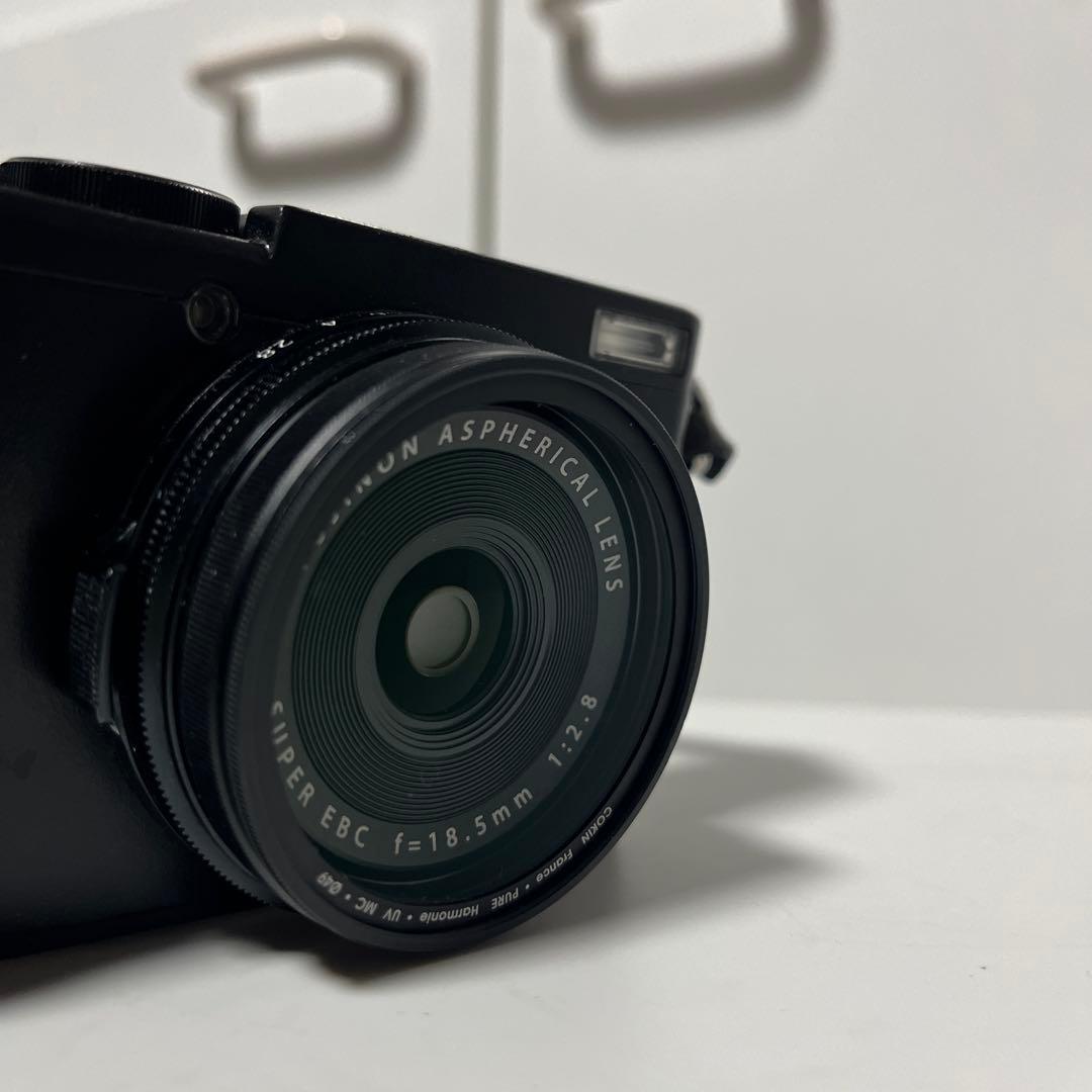 Fujifilm X70 ブラック