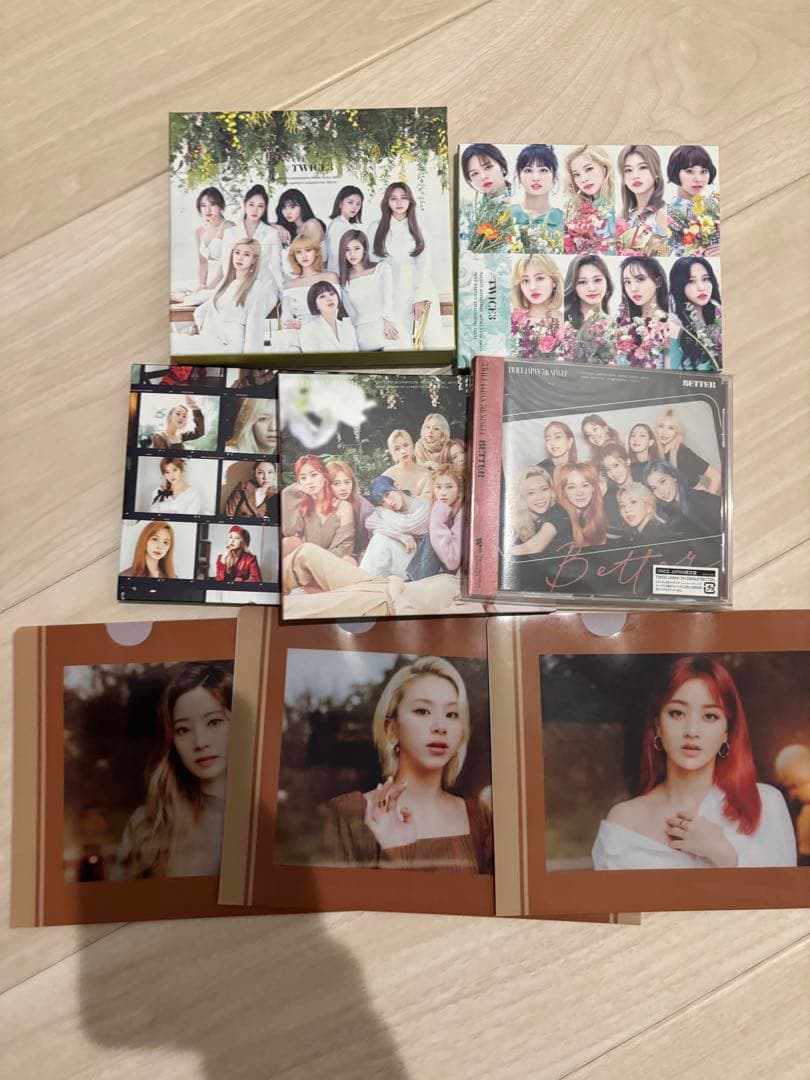 【ぱくちよ】TWICE まとめ売りCD50枚・トレカ306枚・うちわなど