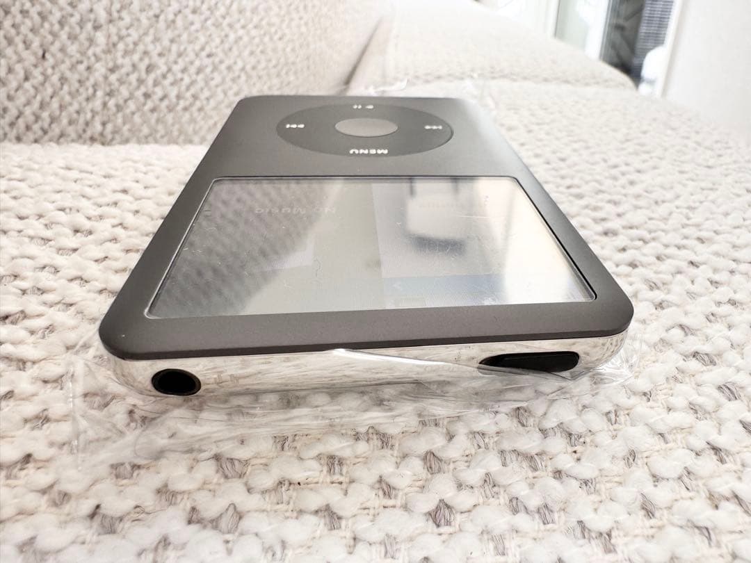 【極美品】iPod classic 第6世代 160GBブラック 新品バッテリー