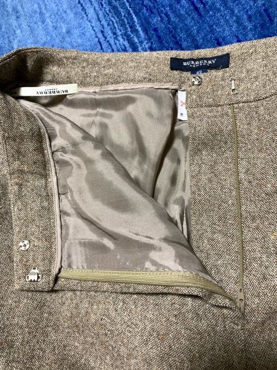 BURBERRY LONDON 茶系ツイード　秋冬パンツスーツ42 極美品！
