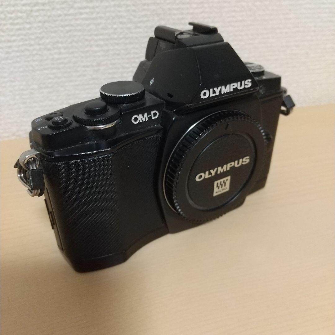 OLYMPUS OM-D E-M5　ミラーレス一眼カメラ　ジャンク品