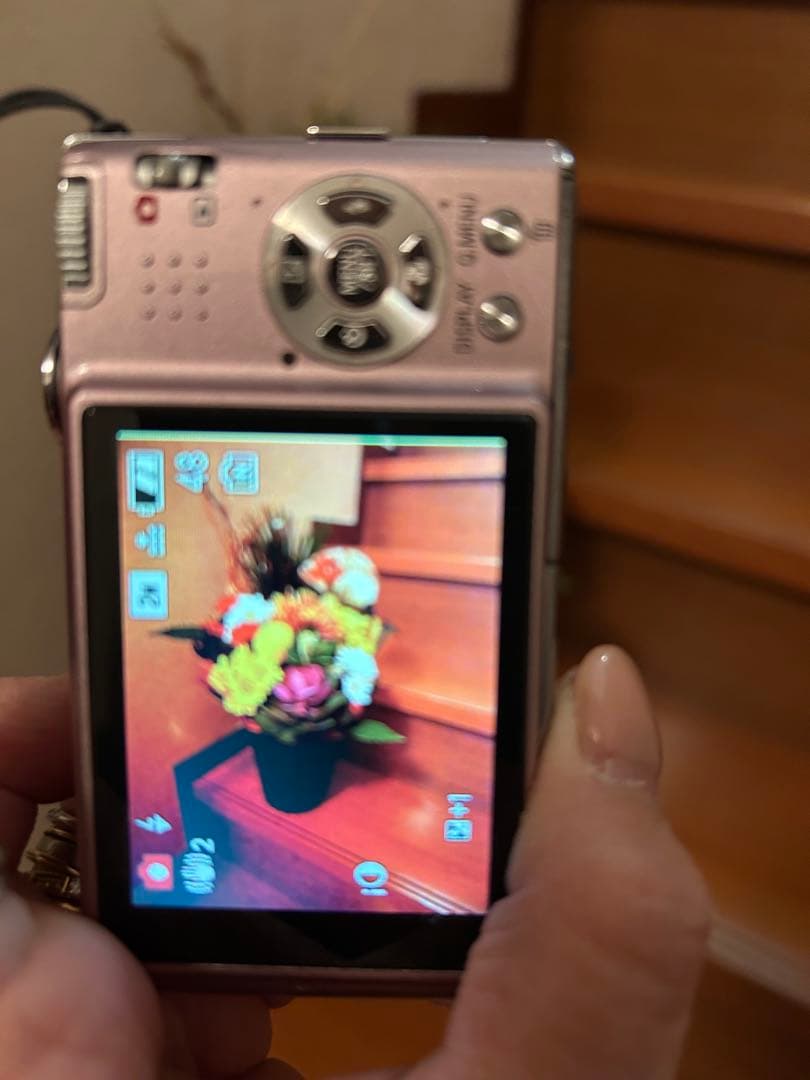 Panasonic LUMIX FX35 ピンク 10メガピクセル