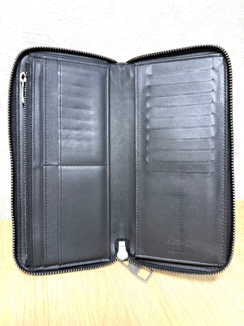 ☆☆LOUIS VUITTONルイ・ヴィトン ジッピーウォレットヴェルティカル☆