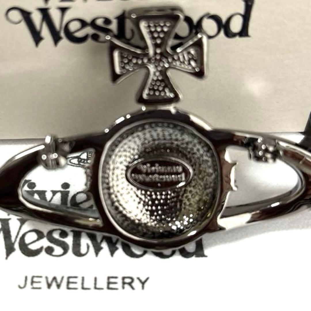 Vivienne Westwood クリスタルブローチ