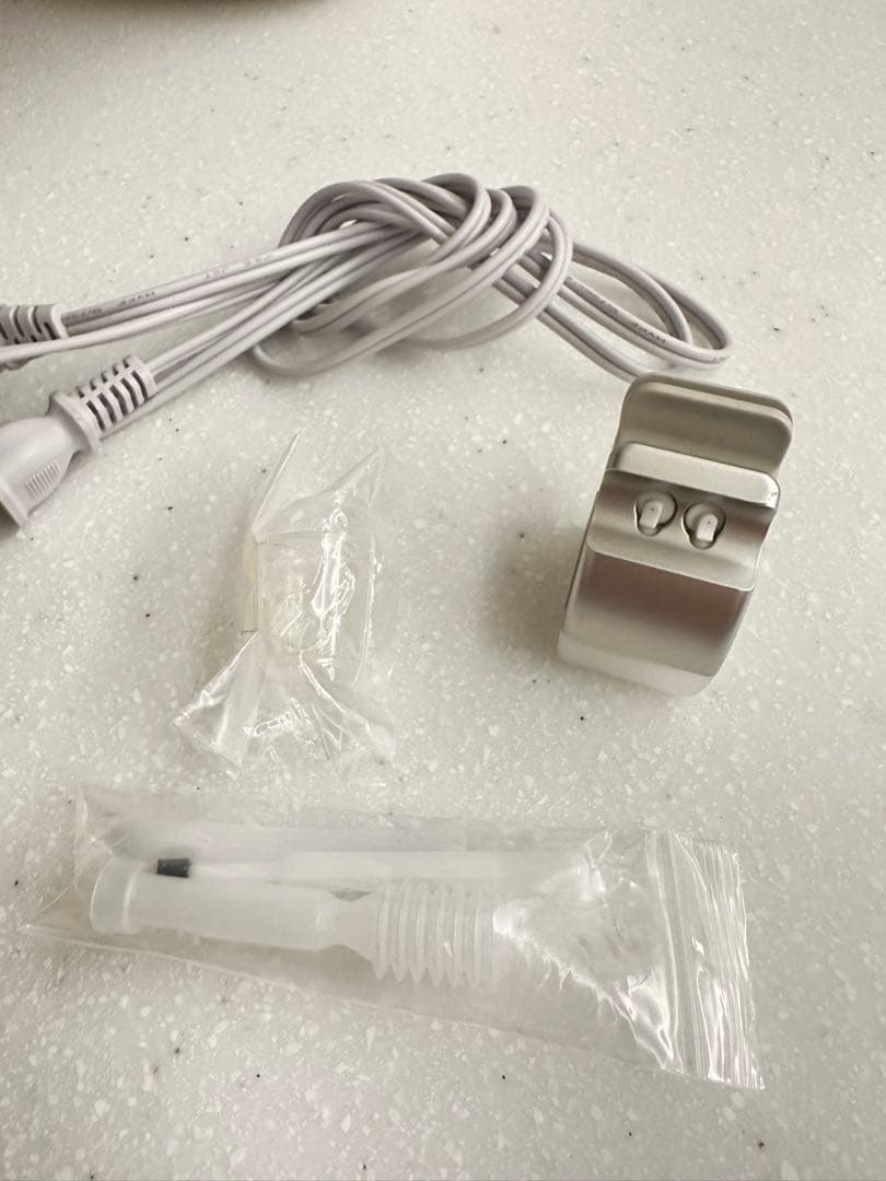 【美品】付属品未使用　Panasonic 美顔器 EH-SA0B