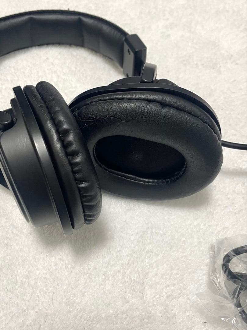DUSTCELL　ヘッドホン