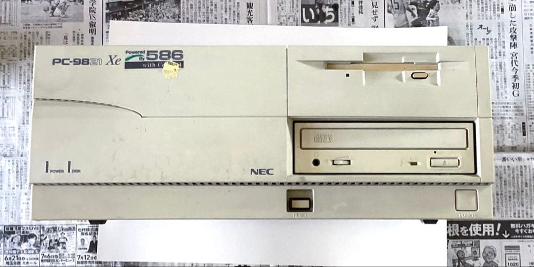 NEC PC-9821Xe 本体・キーボード ※ジャンク品