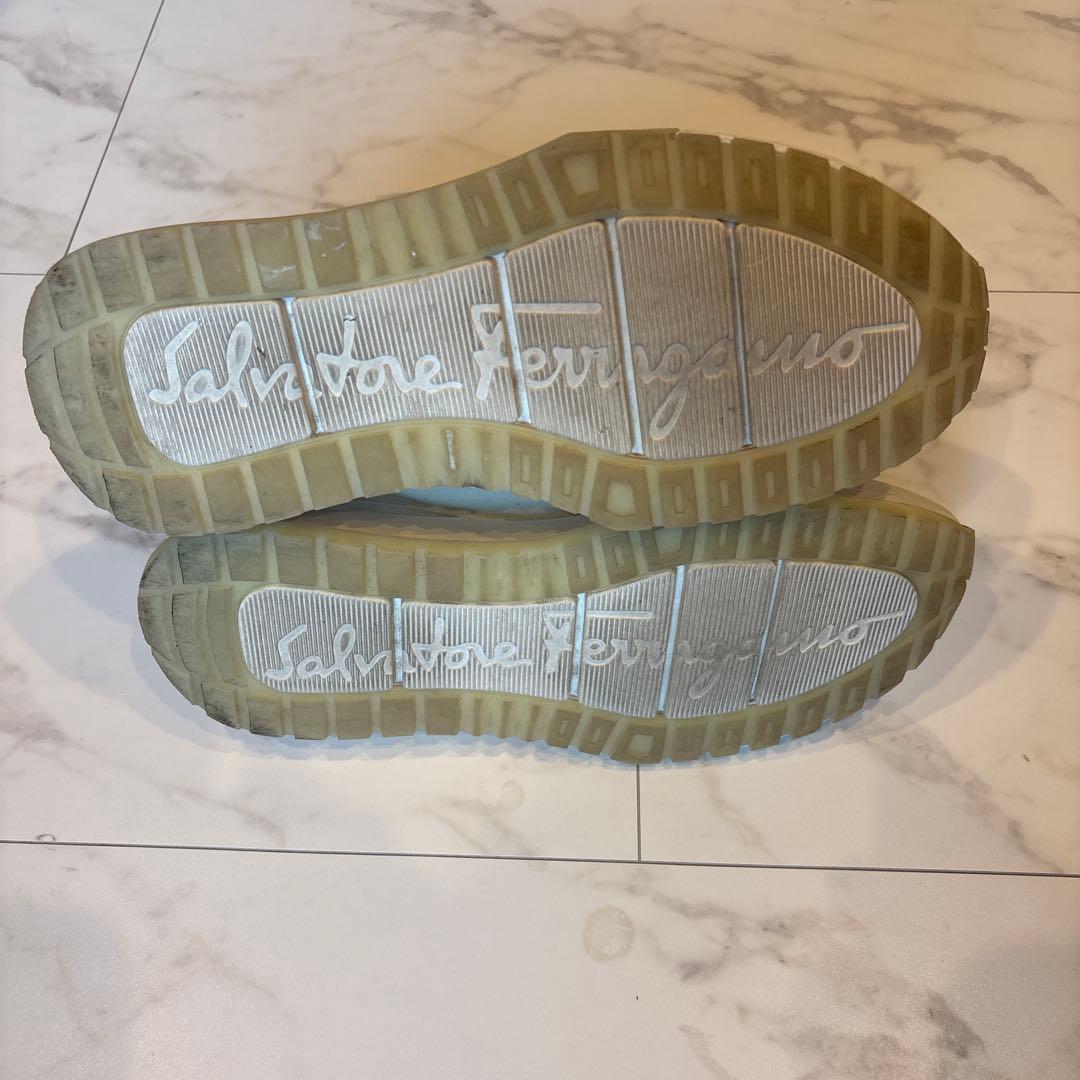 フェラガモ 8.5 ガンチーニデザイン エアソール レザースニーカー　最終値下げ