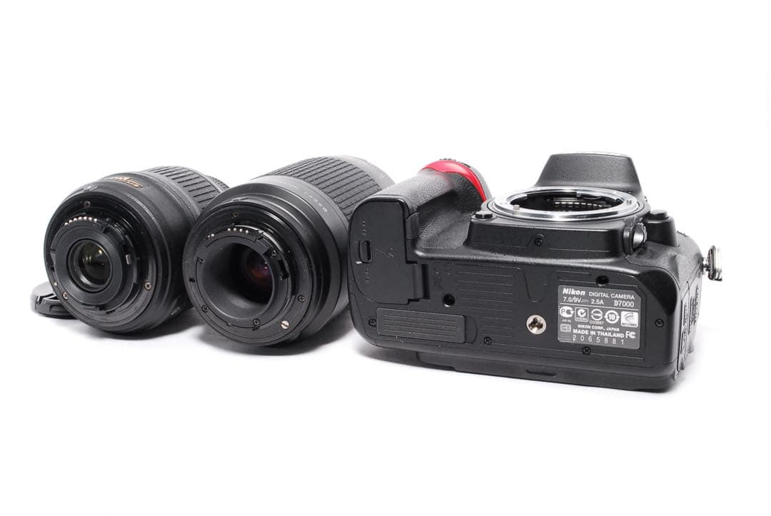 ◆ショット数少なめ◆超望遠＆手ぶれ補正◆Nikon D7000◆一眼レフカメラ◆