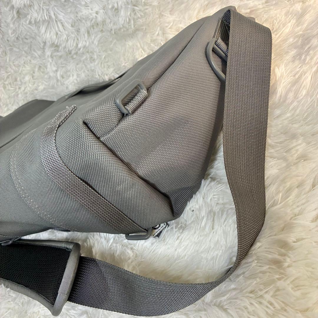 【美品】TIMBUK2 Classic messenger bag s グレー