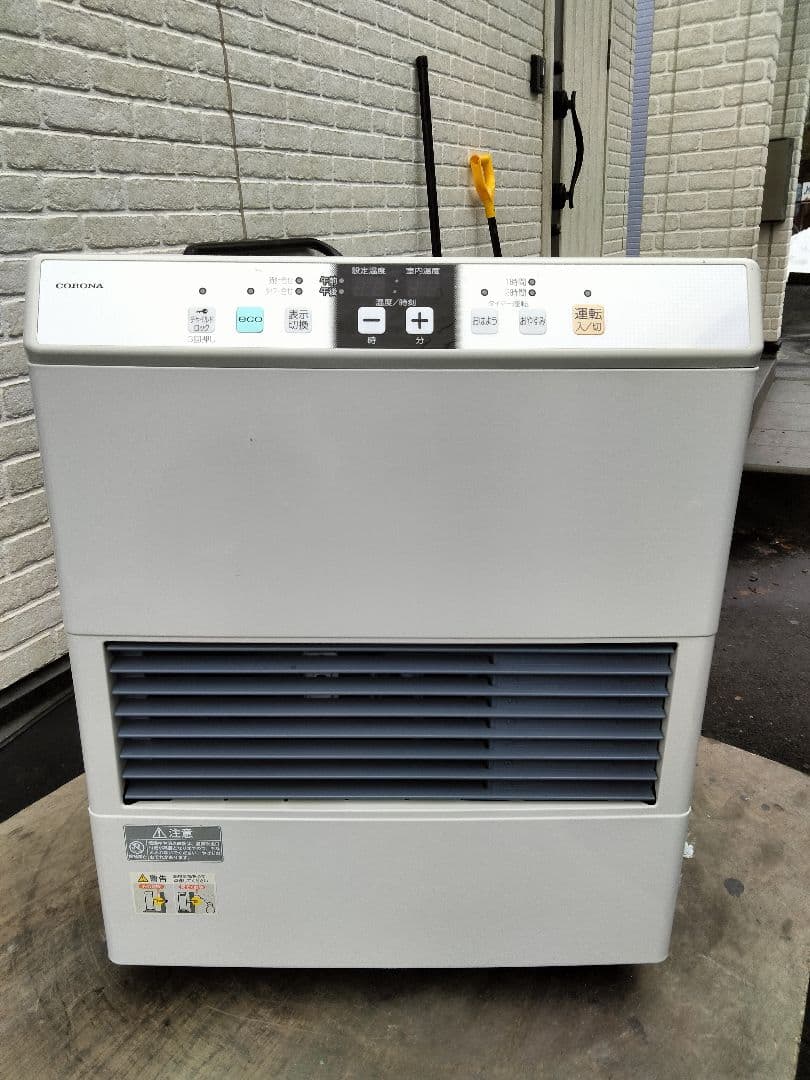 札幌発コロナFF温風石油ストーブ！品番「FF‐4212GS」2012年式中古品