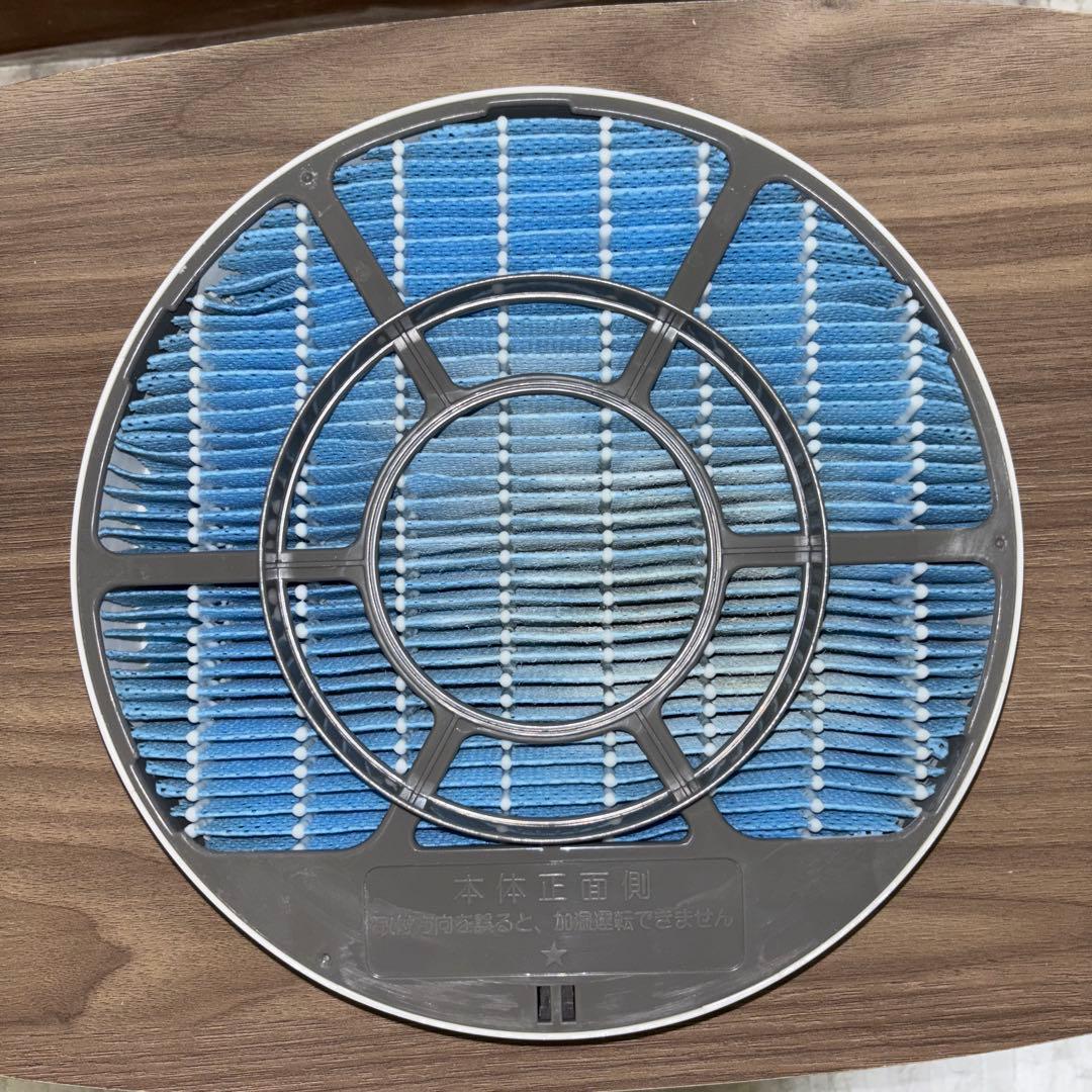 【2022年製】SHARP加湿空気清浄機　KC-P50-W