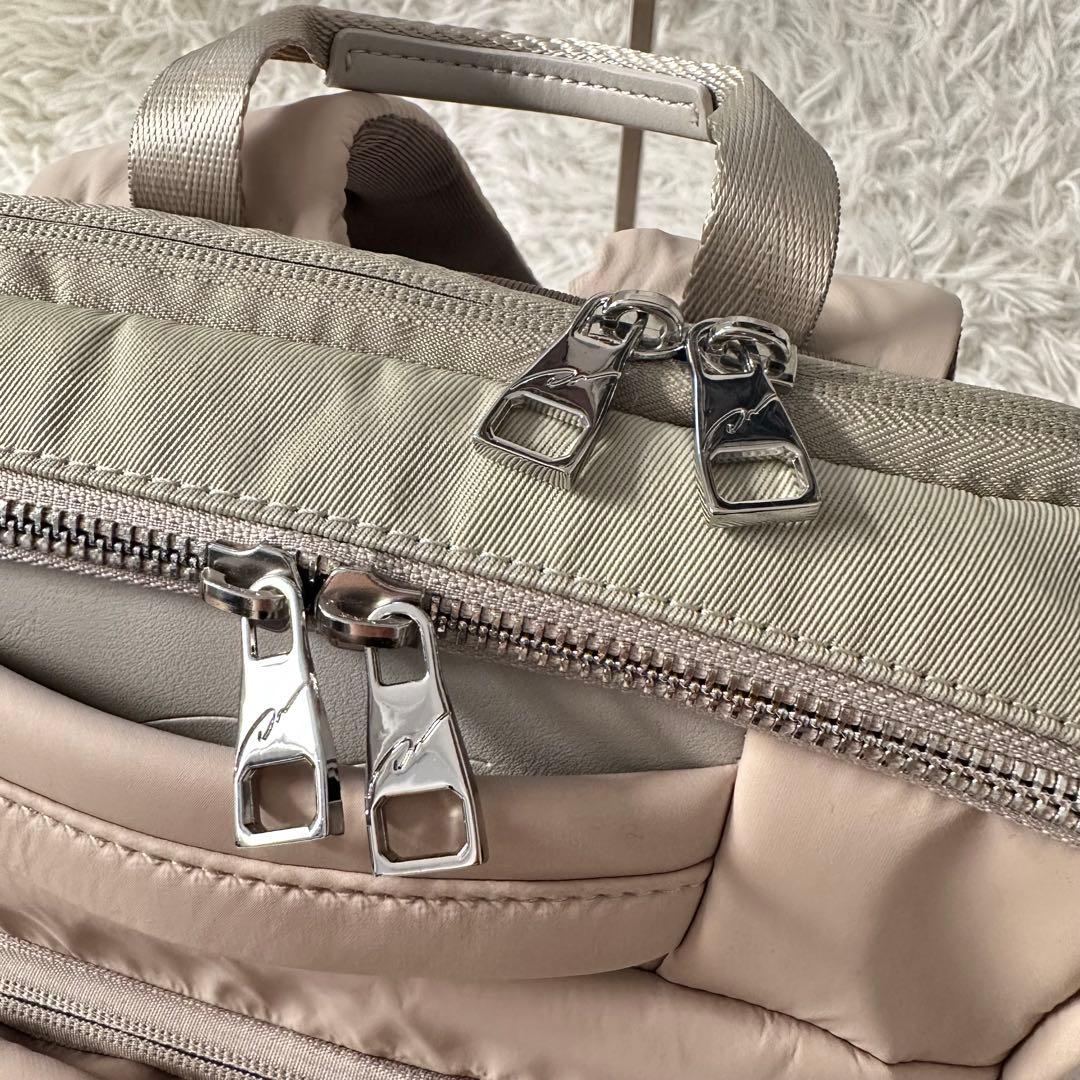 【美品】W&.Day/Night　ポルク　スクエアリュック A4サイズ　ベージュ