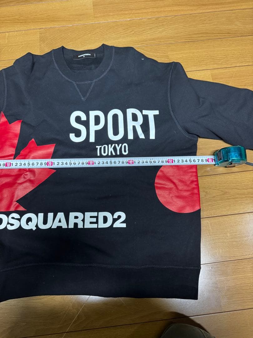 ディースクエアード　トレーナー