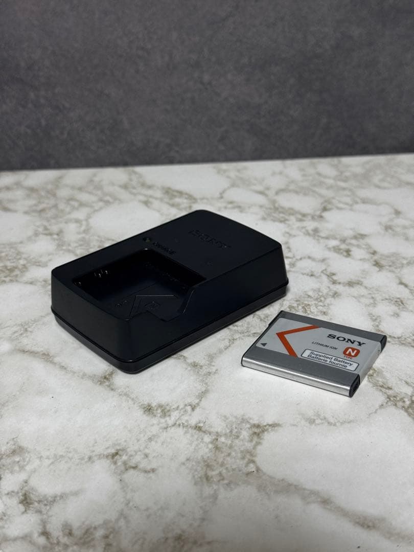 HDDSony Cybershot DSC-QX10