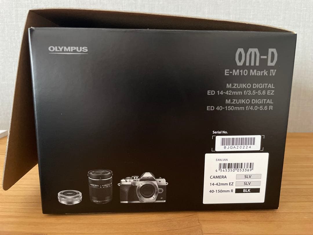 OMD E-M10 Mark IV レリーズ726回 レンズ2本 美品 おまけ