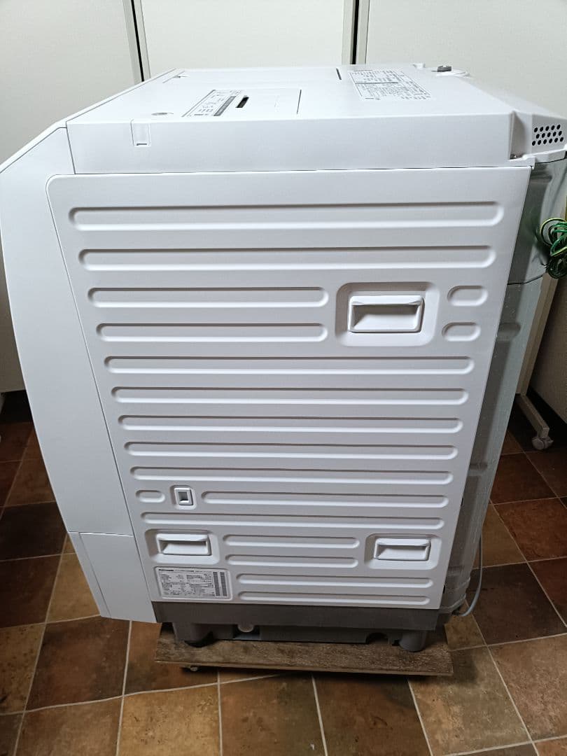 パナソニック ドラム式洗濯乾燥機 NA-LX127CR-W 右開き 23年製