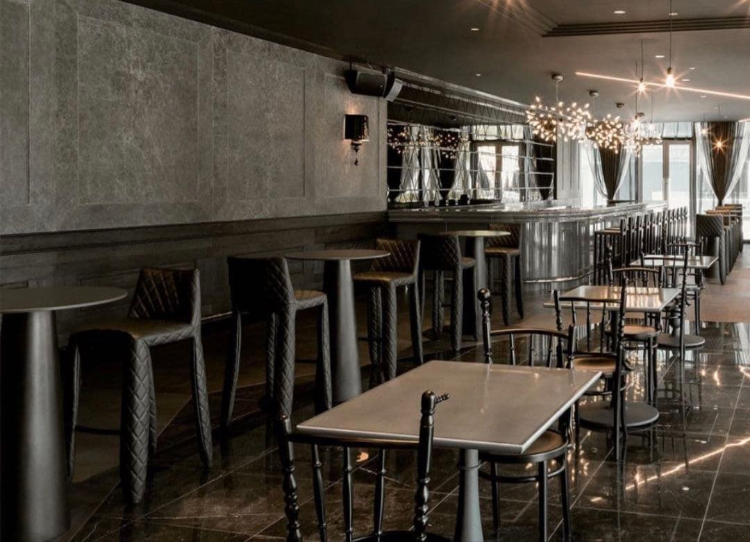 美品×1moooi モーイ モンスター カウンターチェア 椅子 黒