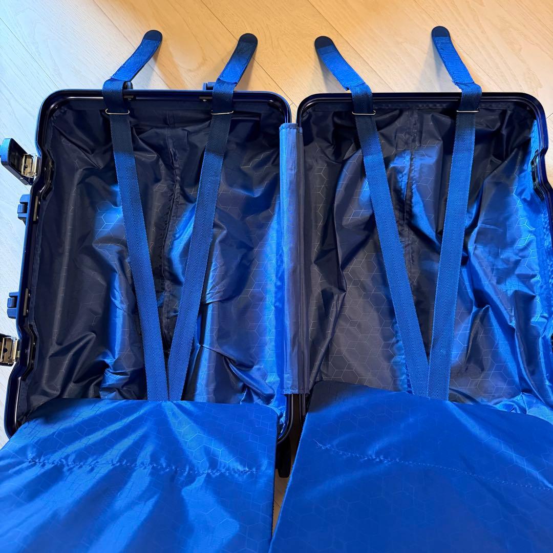 【RIMOWA】リモワ アルミ製 キャリーオンスーツケース（機内持ち込みサイズ）