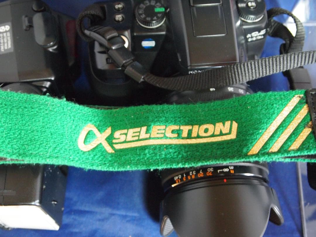 コニカミノルタ　αSweet　　SONY18-200ｍ　　ぶつ撮りストロボ2